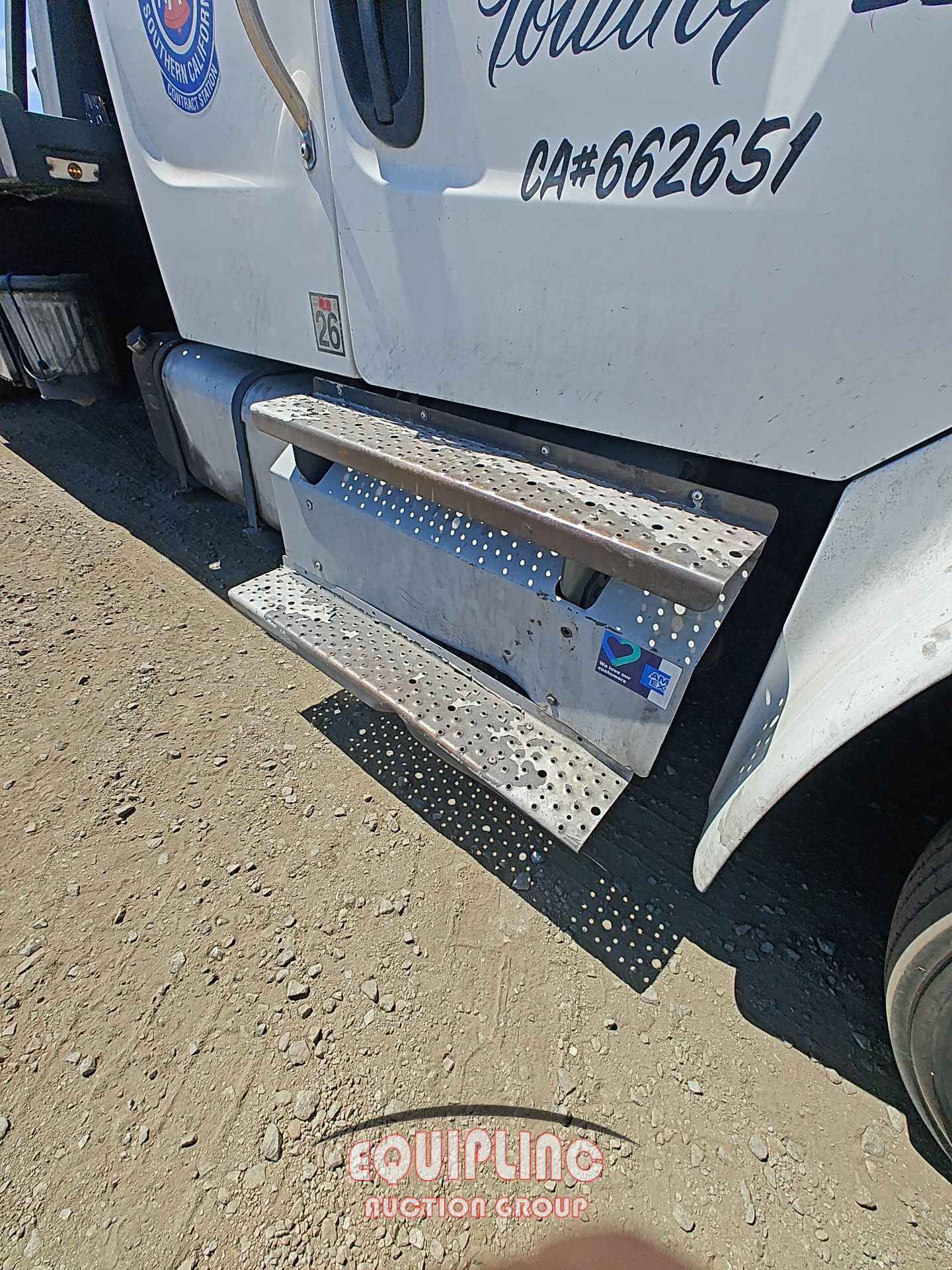 2013 Freightliner M2