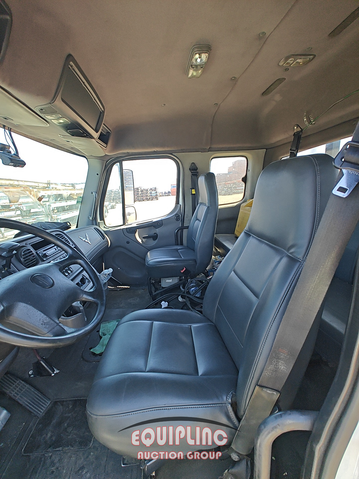 2013 Freightliner M2