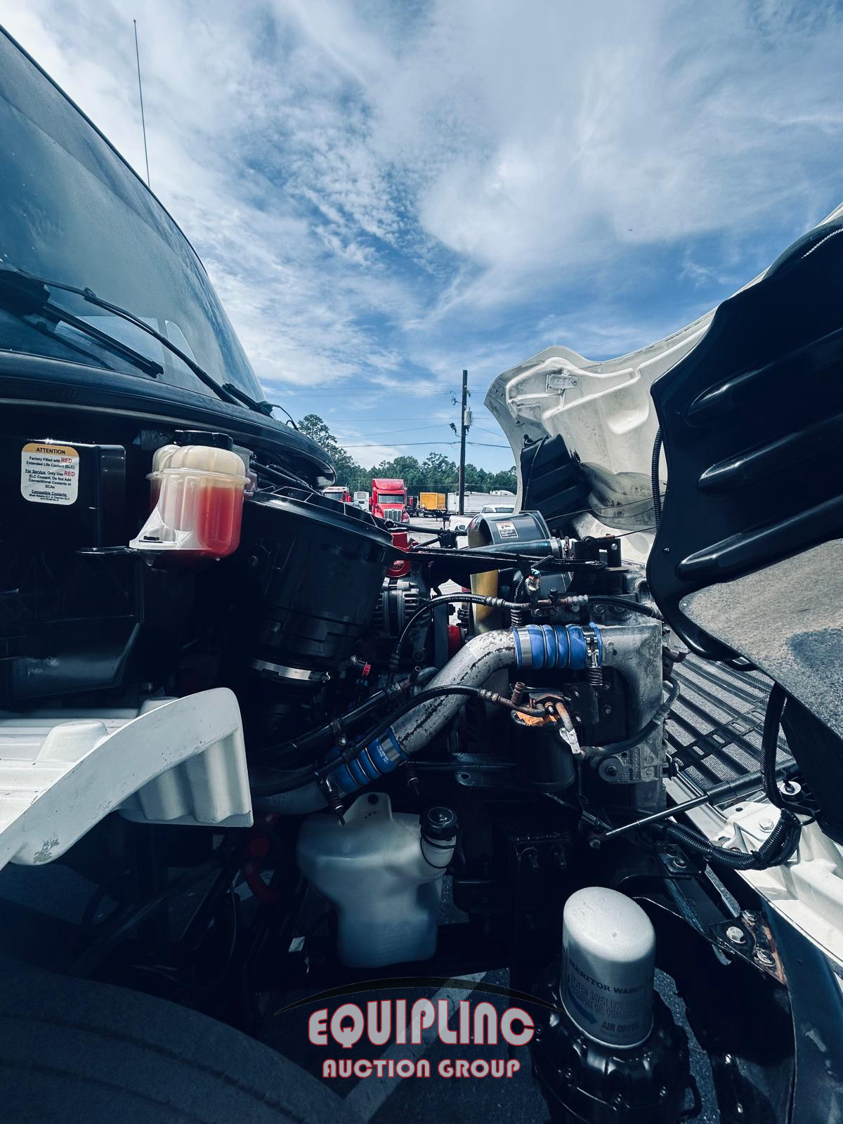 2014 Freightliner M2