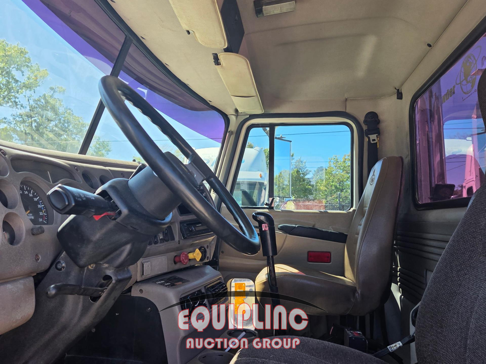 2003 Mack CH613