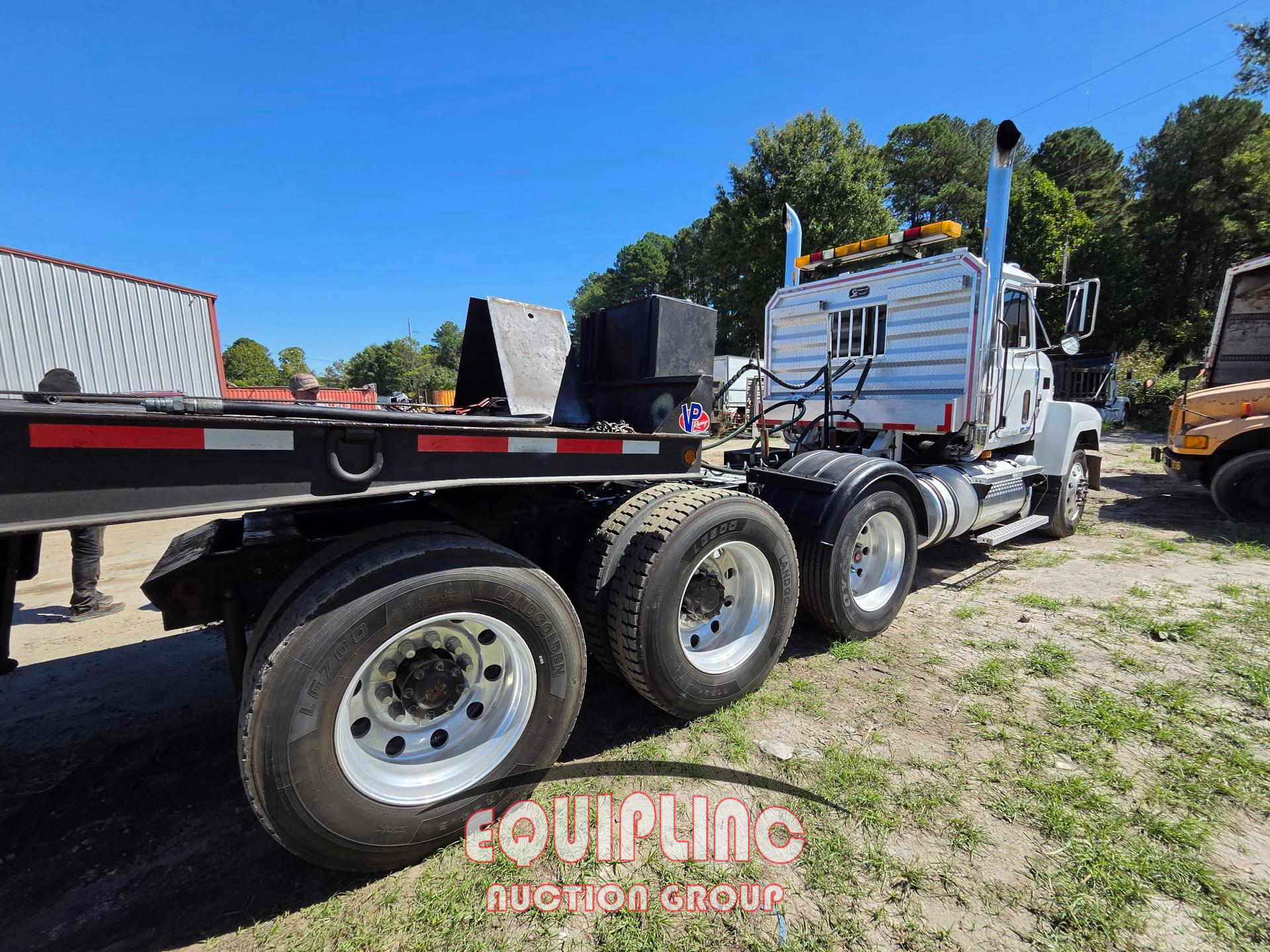 2003 Mack CH613