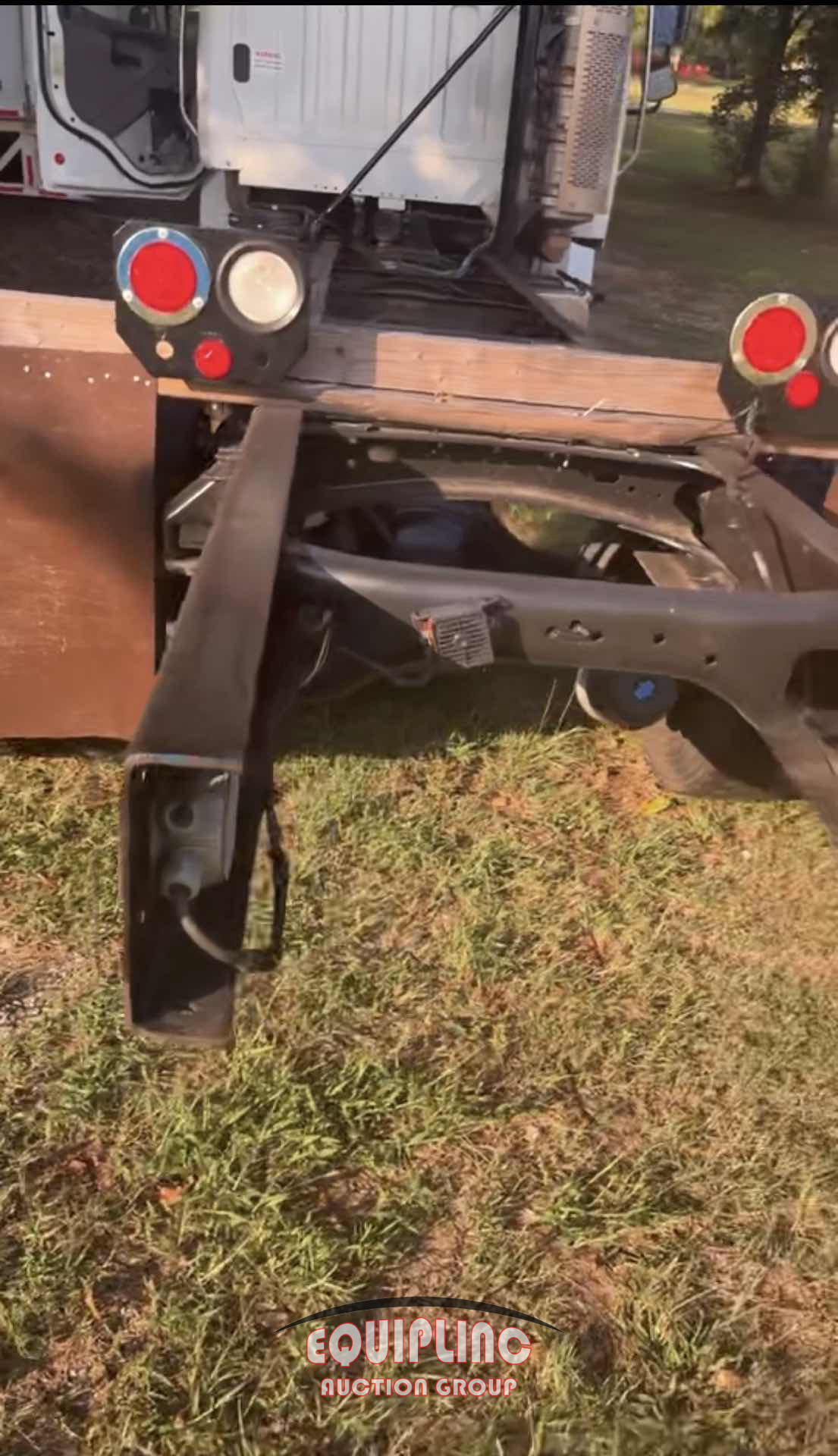 2019 Freightliner M2106