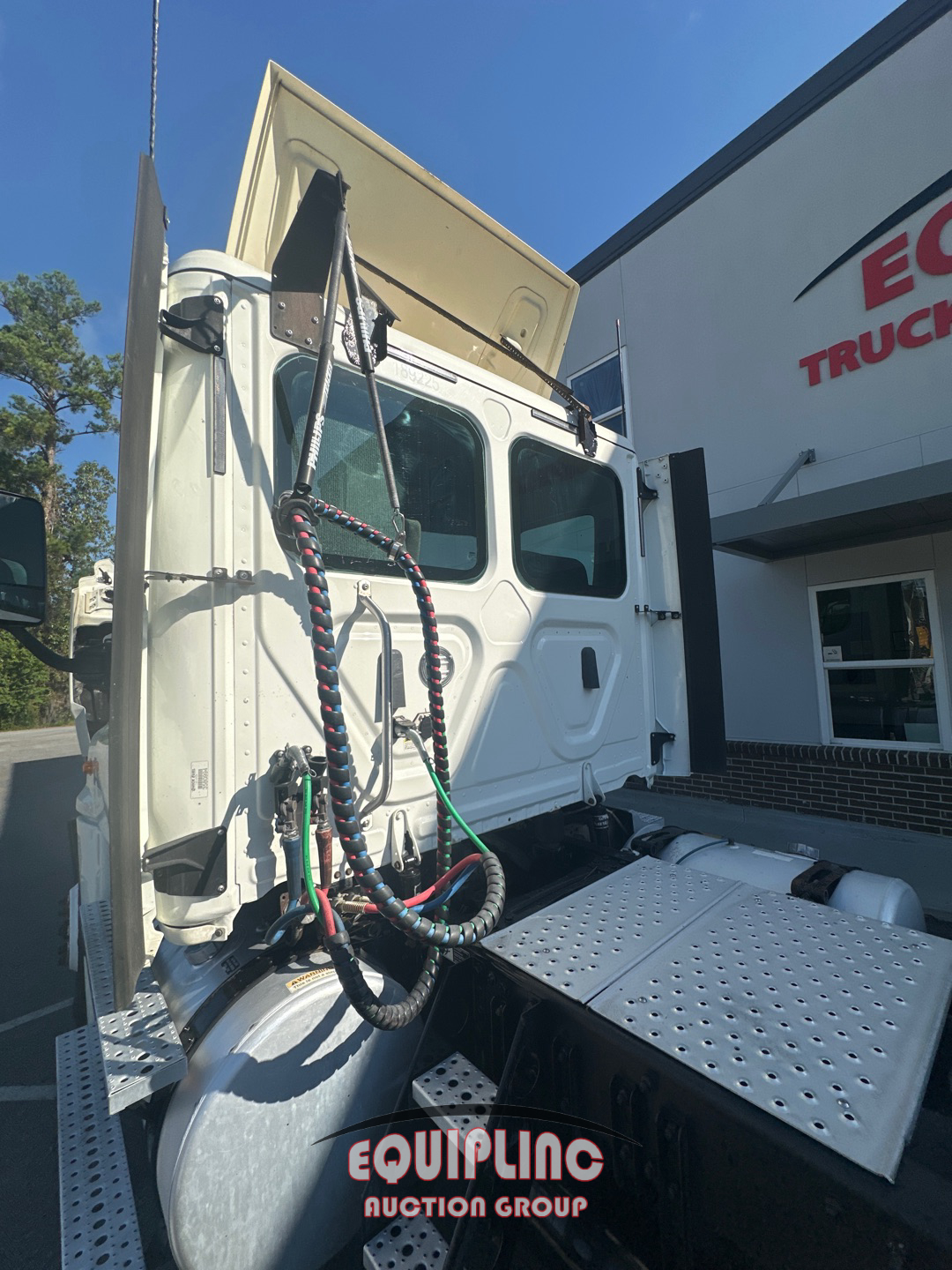 2018 Freightliner CASCADIA
