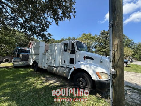 2008 Kenworth T300
