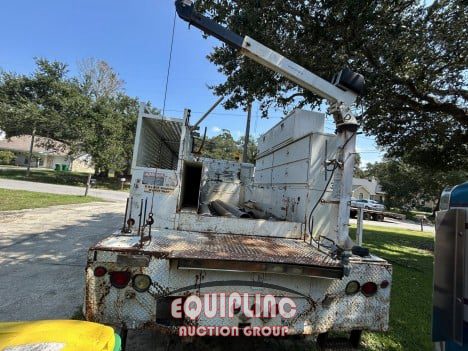 2008 Kenworth T300