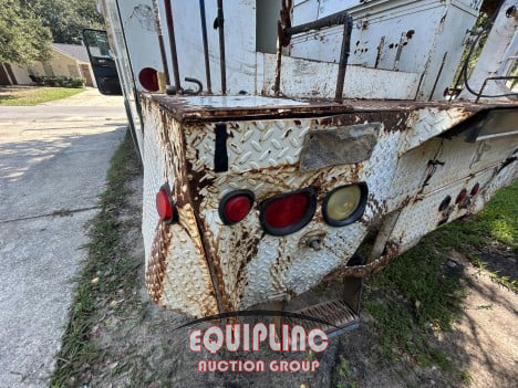 2008 Kenworth T300