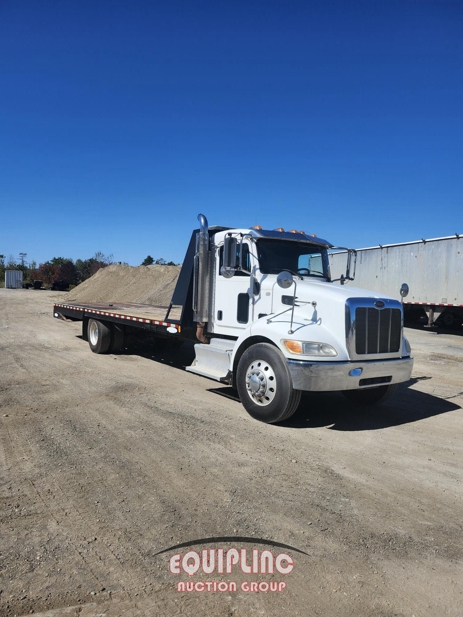 2017 Peterbilt 337