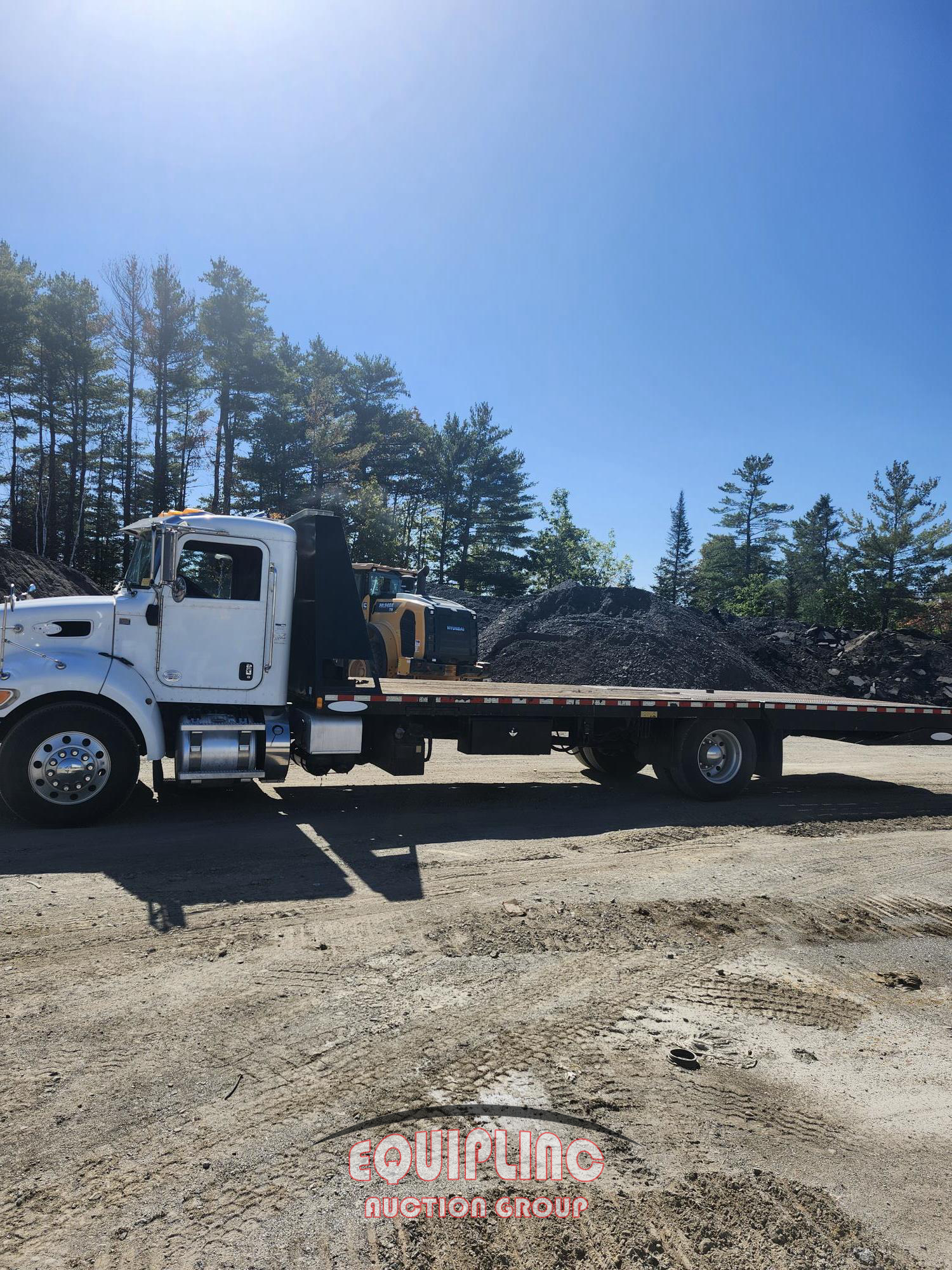 2017 Peterbilt 337