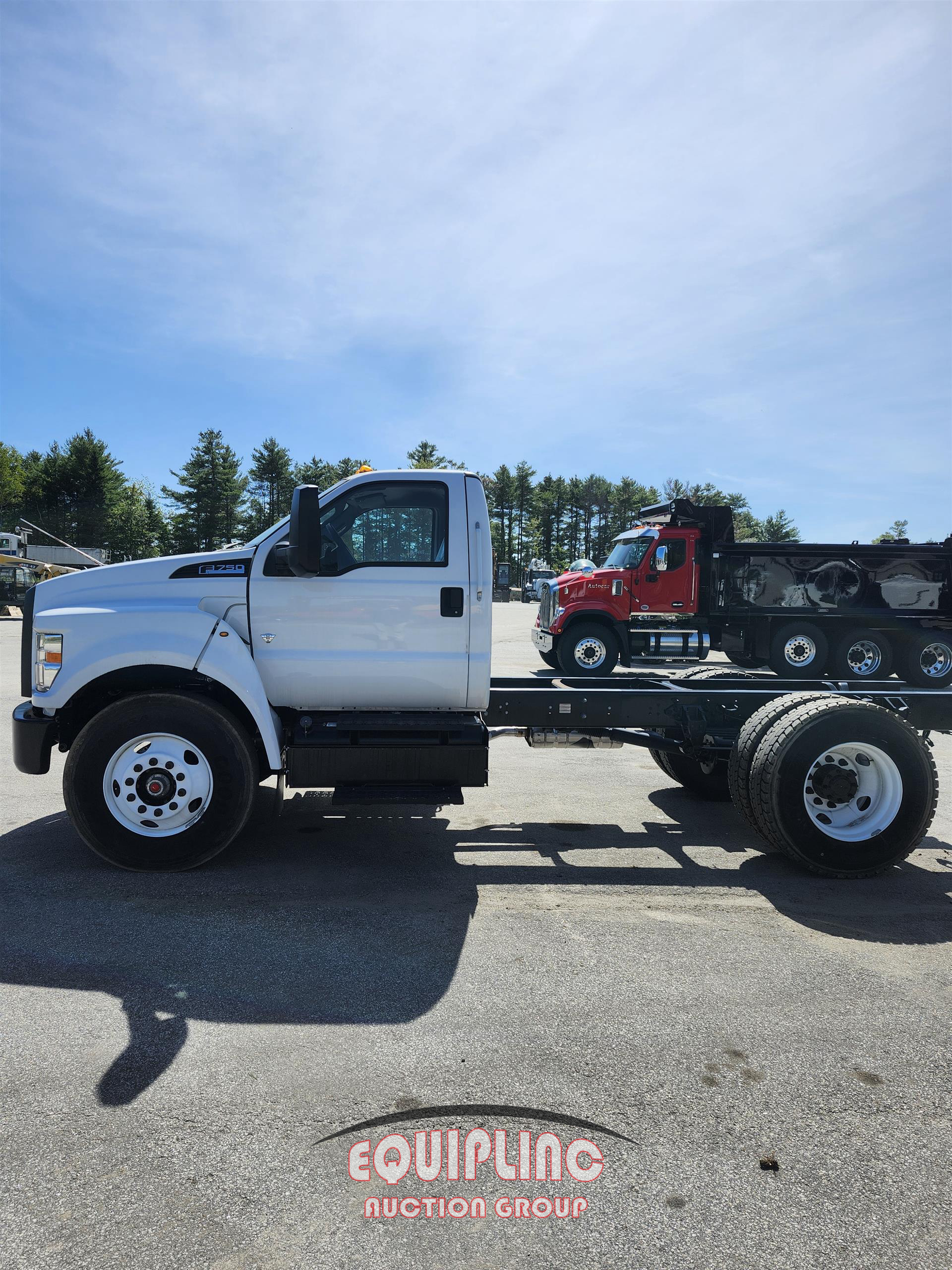 2025 Ford F750