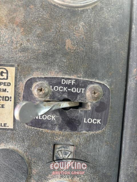 1989 Ford L8000