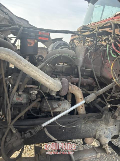 1989 Ford L8000