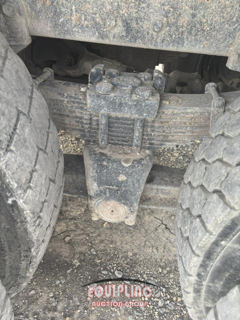1989 Ford L8000