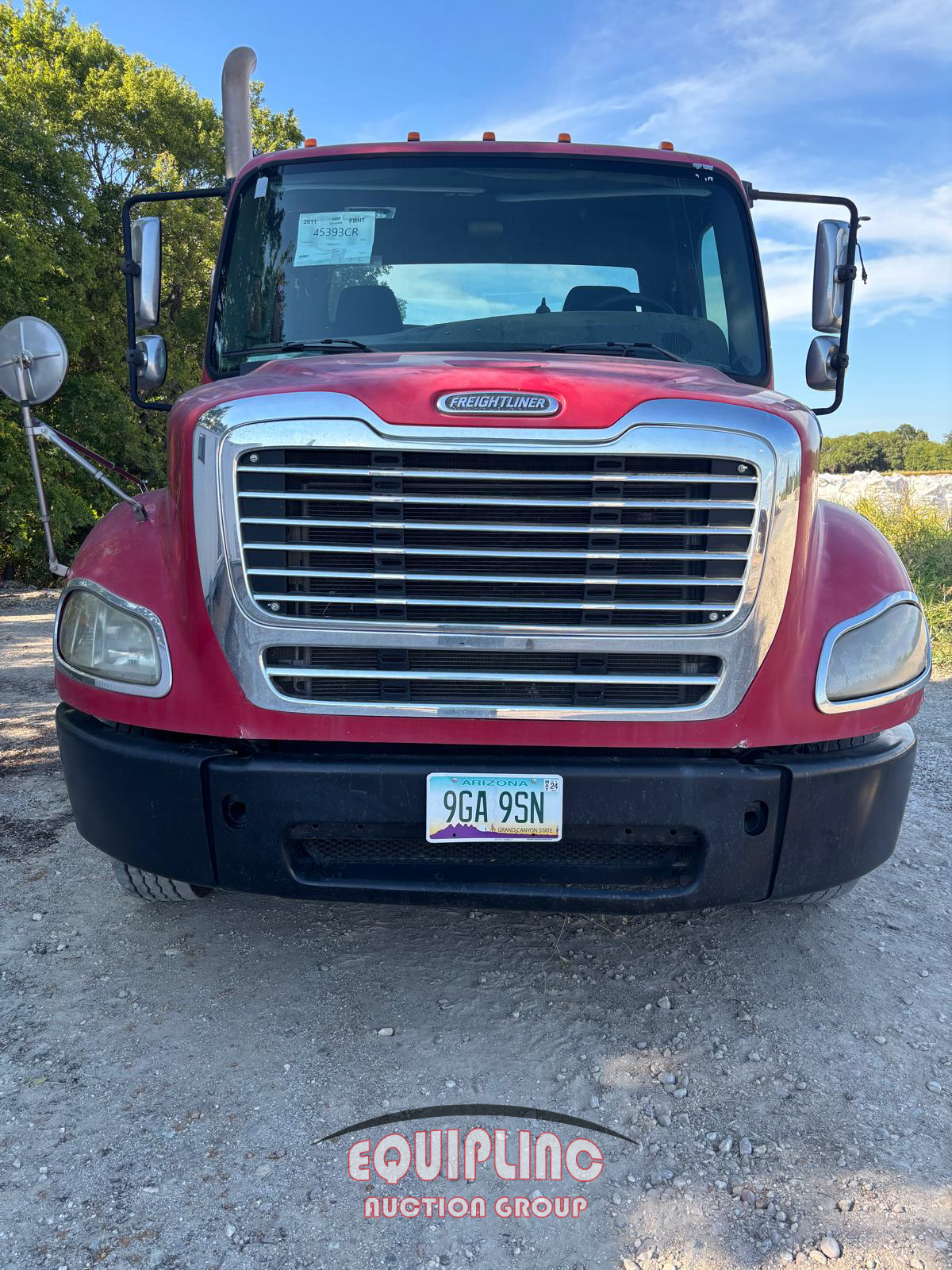 2011 Freightliner M2
