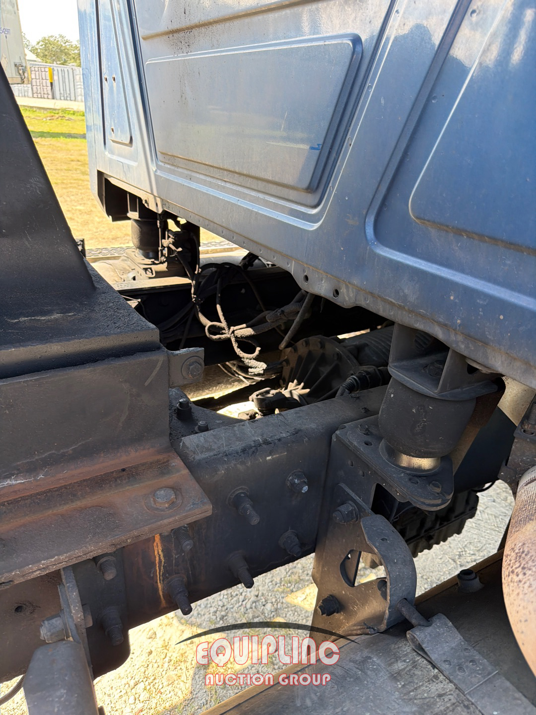 2006 Mack CV713