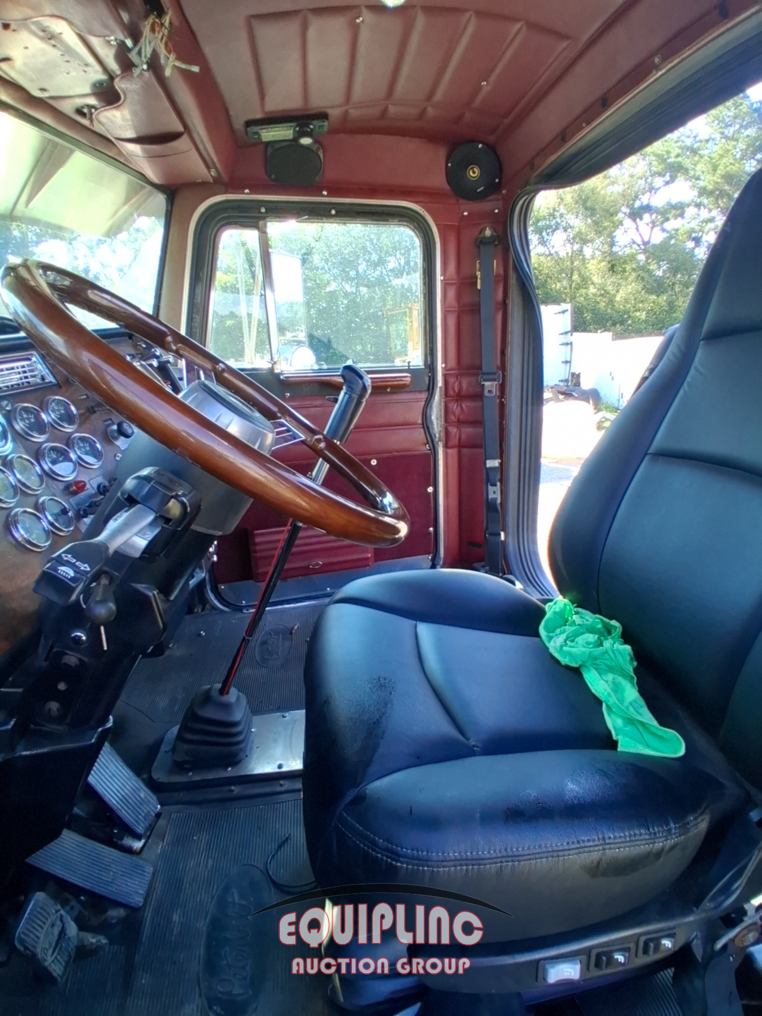 1997 Peterbilt 379