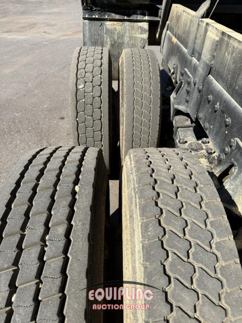 2005 International 9200