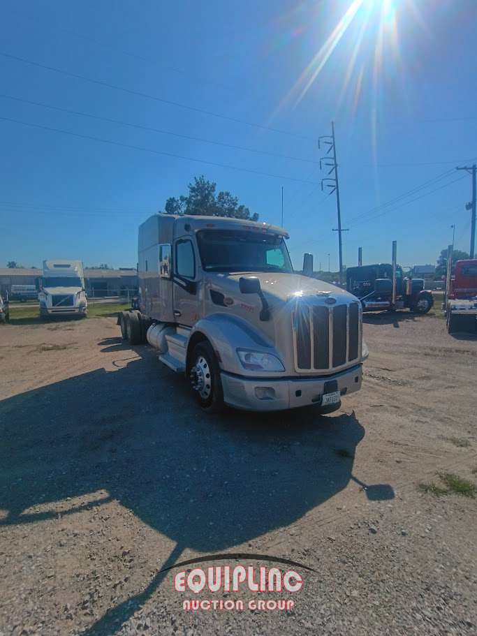2019 Peterbilt 579