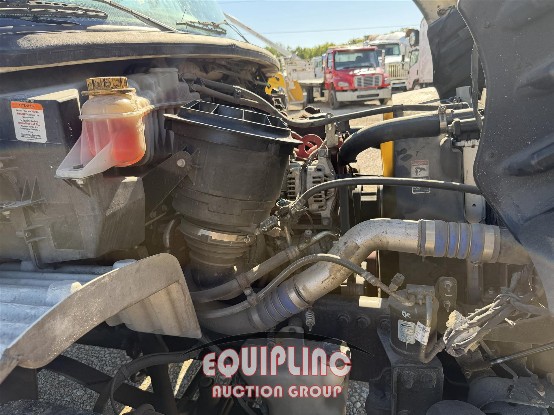 2020 Freightliner M2