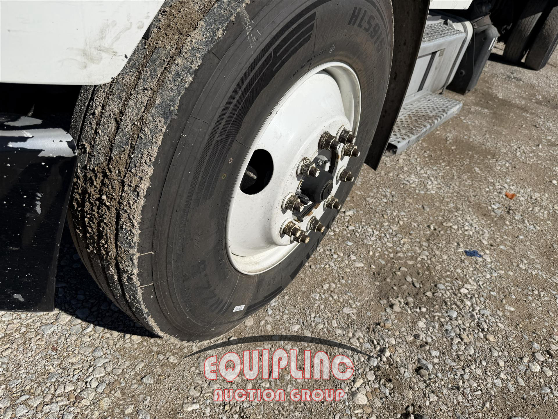 2020 Freightliner M2