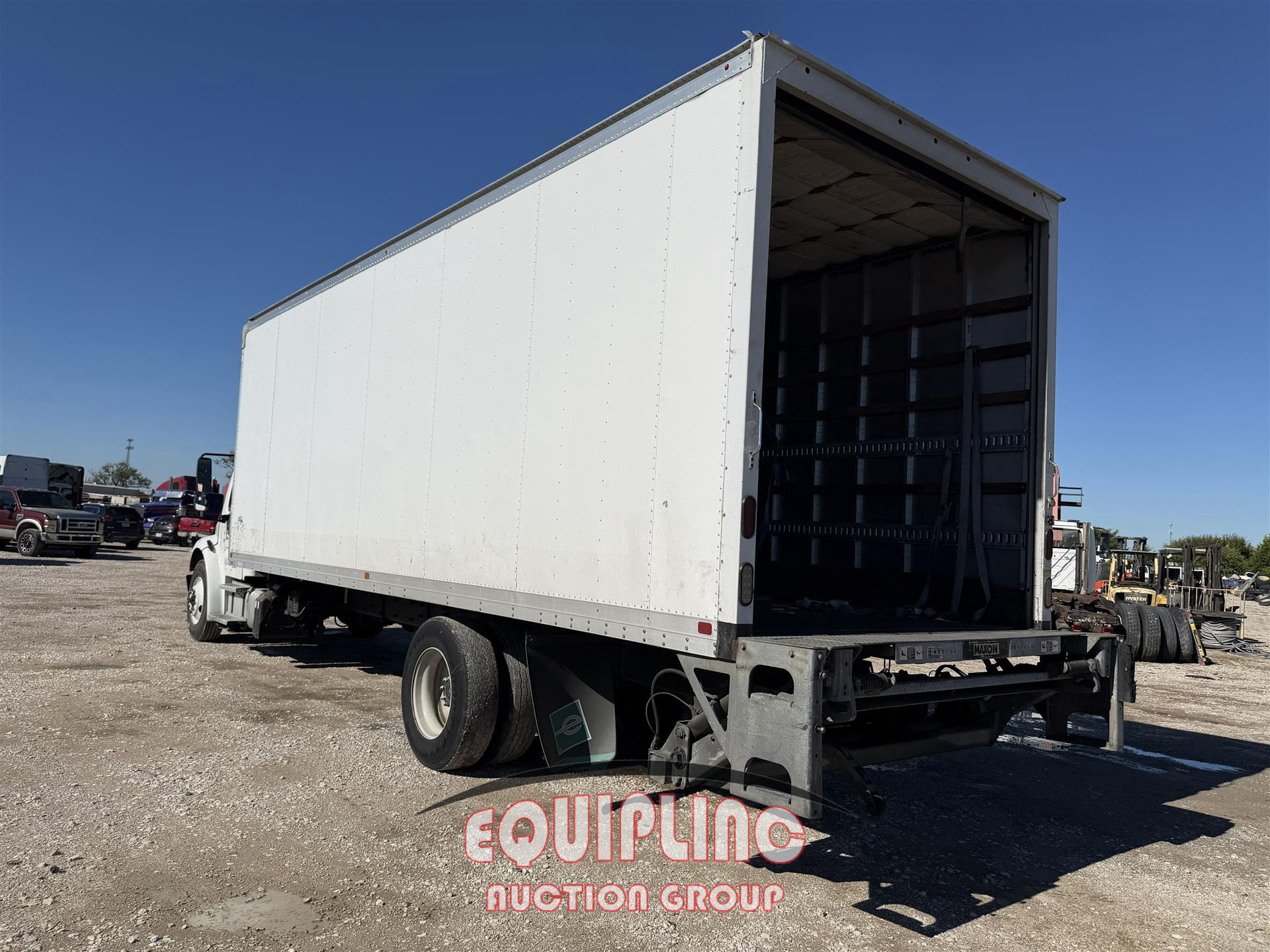 2020 Freightliner M2