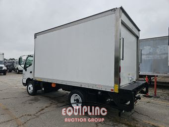 2018 Hino 195