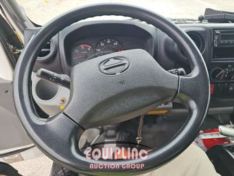 2018 Hino 195