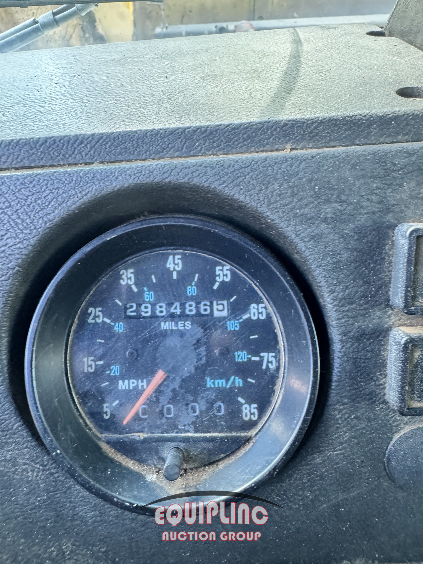 1999 Mack RD688S