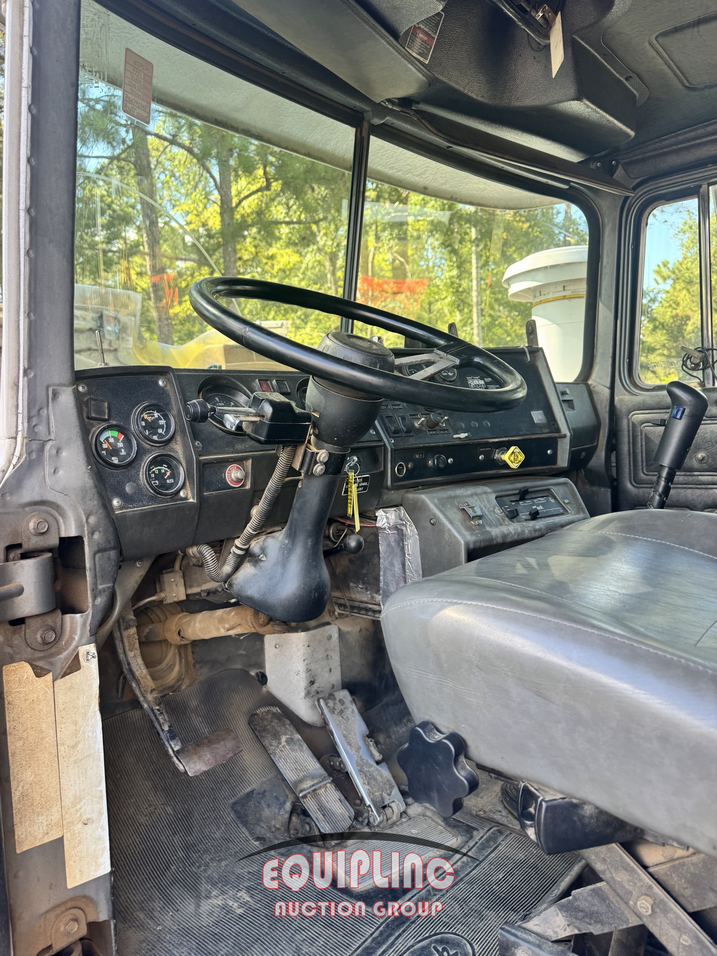 1999 Mack RD688S