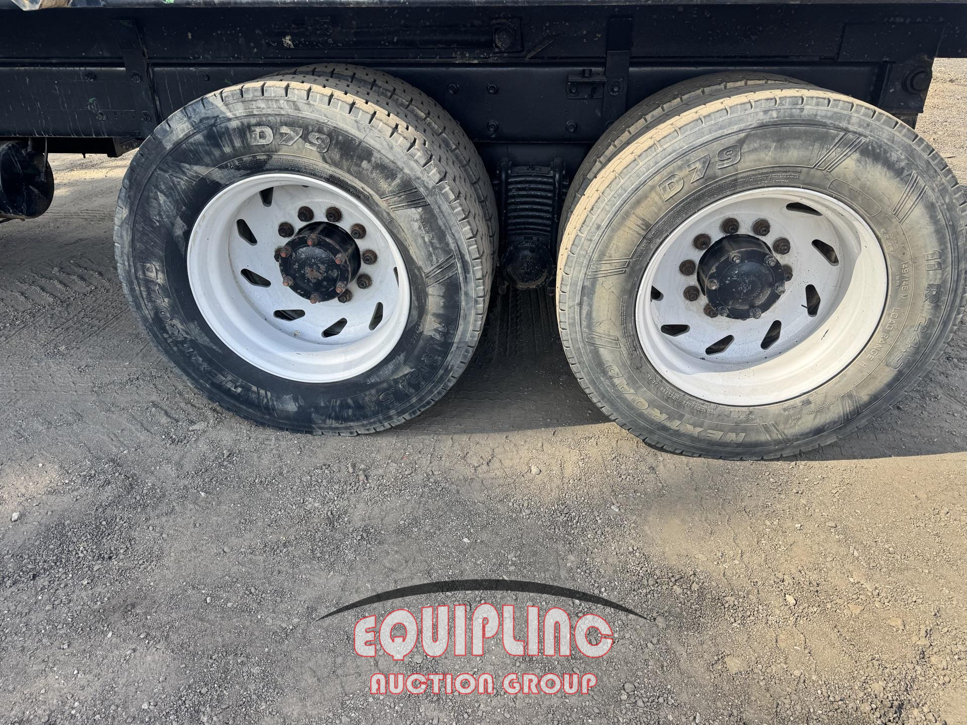 1999 Mack RD688S