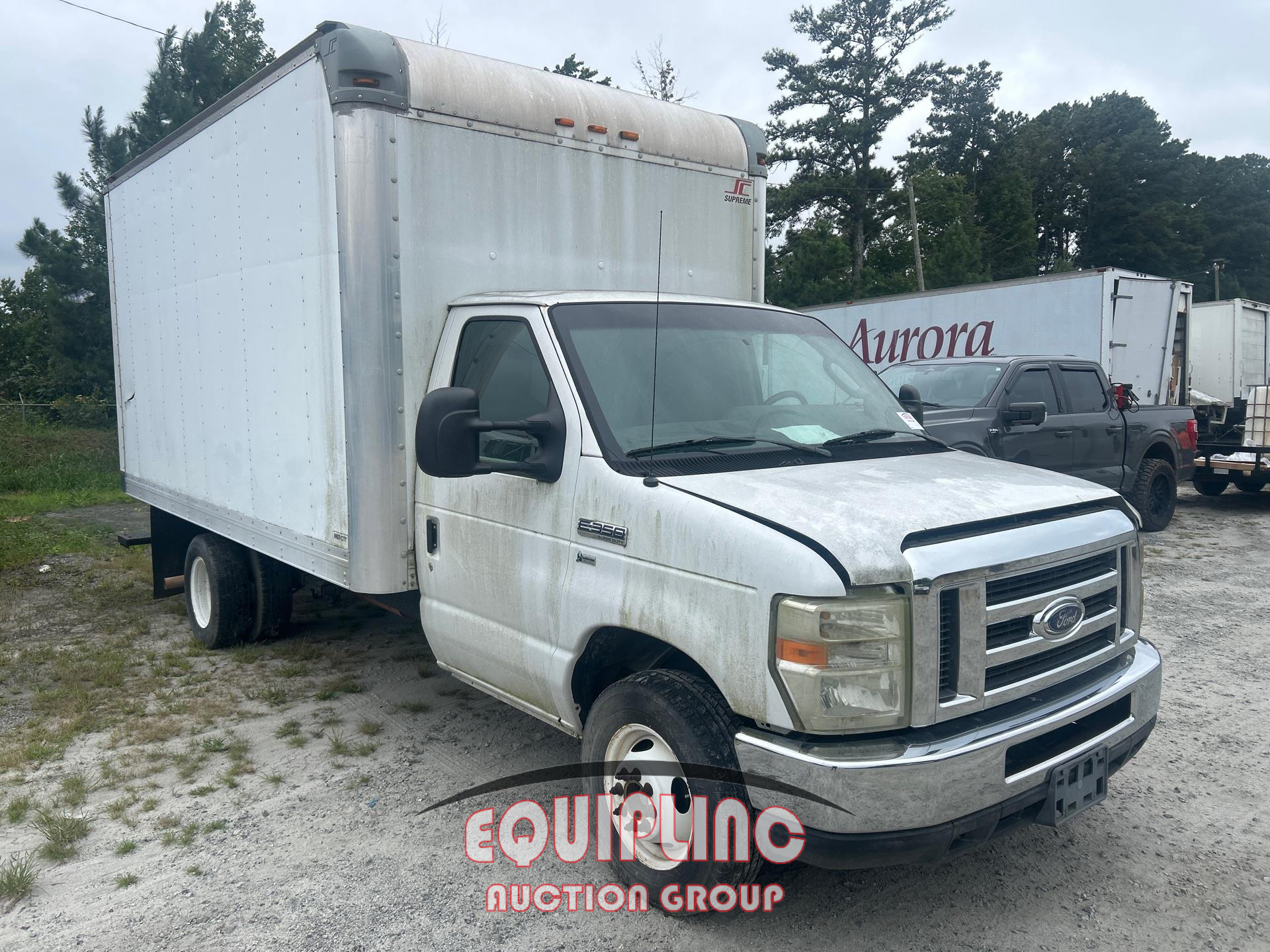 2013 Ford E350