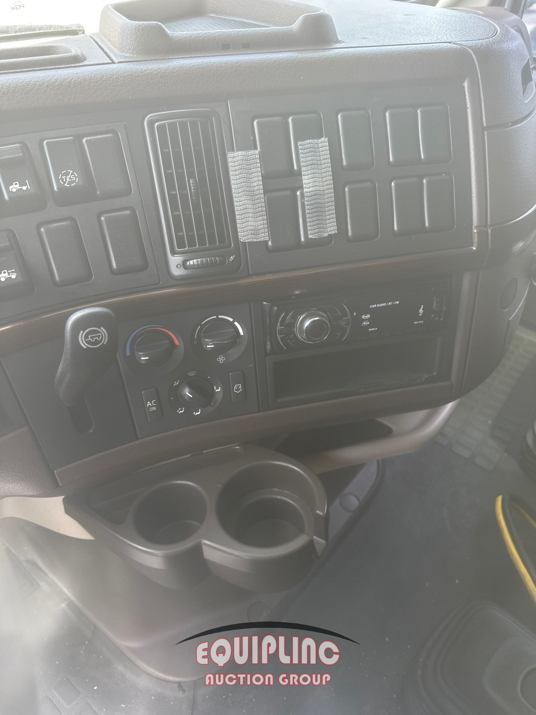 2013 Volvo VNL