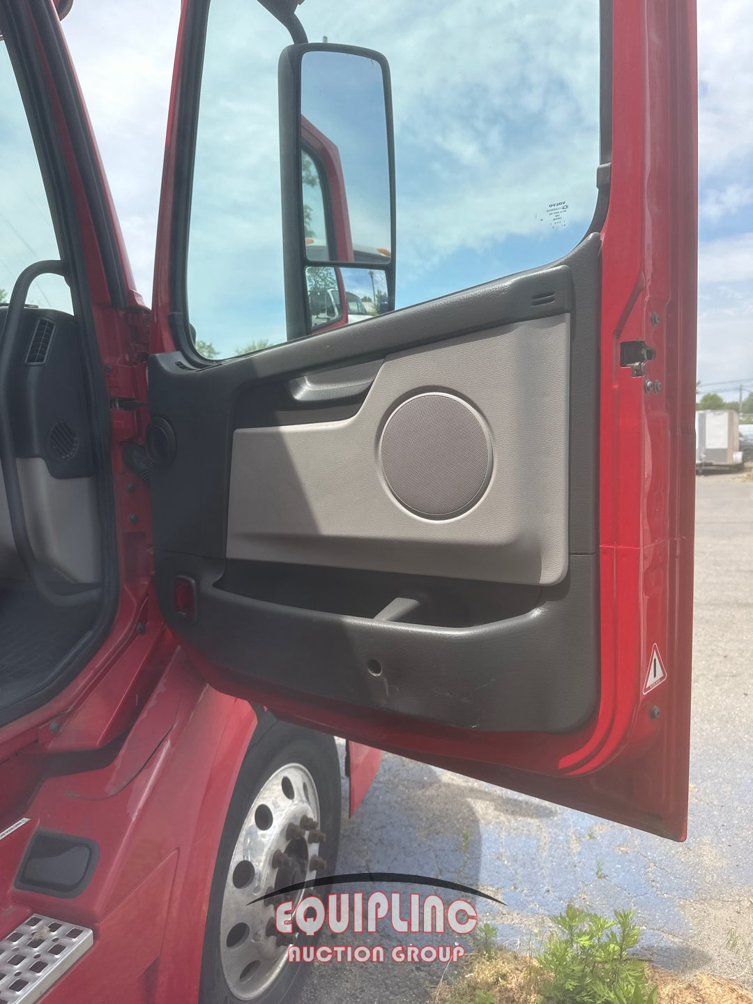 2009 Volvo VNL
