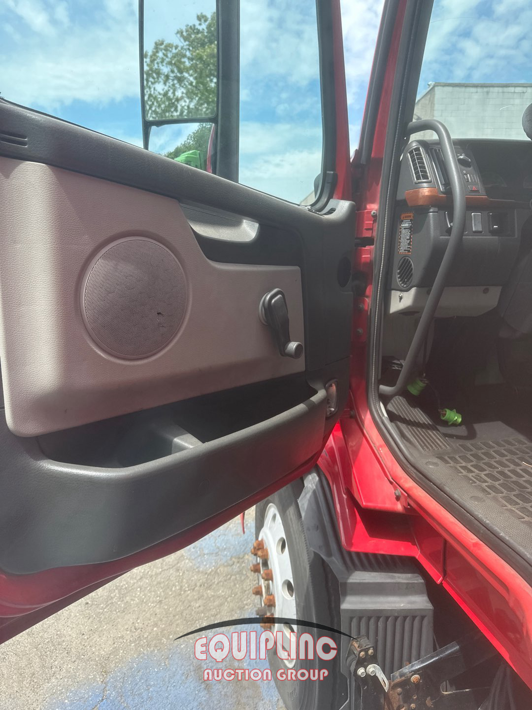 2009 Volvo VNL