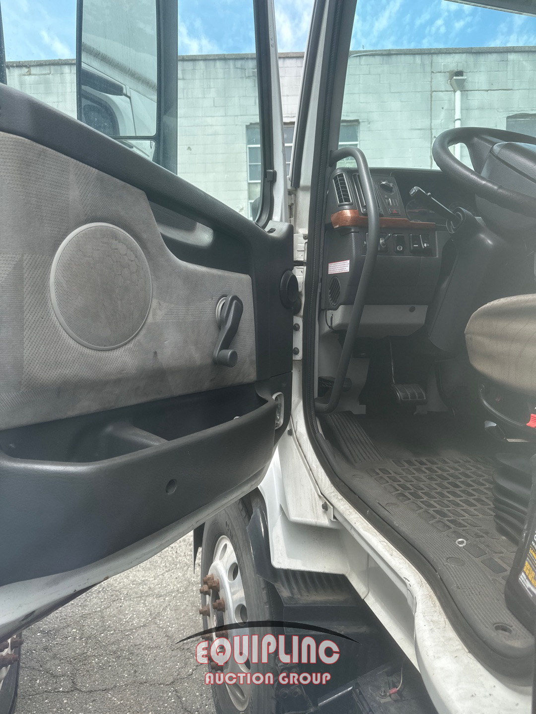 2006 Volvo VNL
