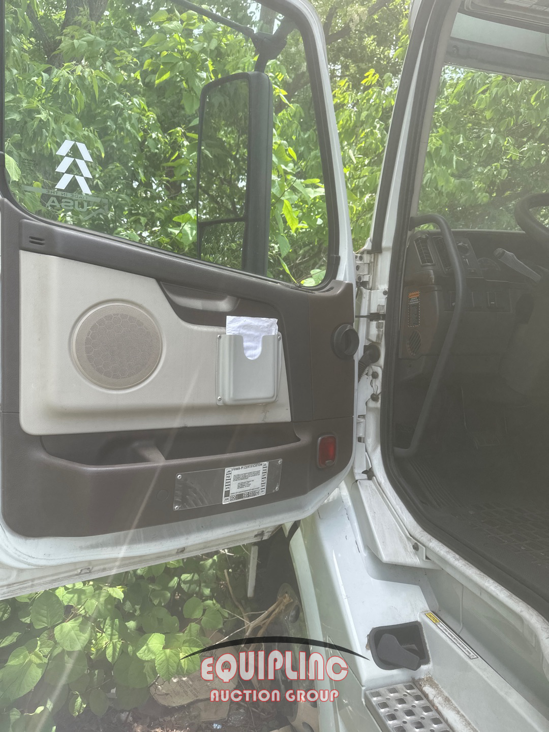 2015 Volvo VNL
