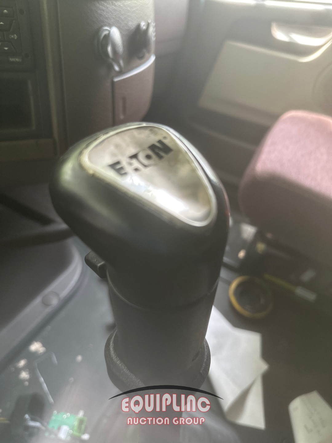 2015 Volvo VNL