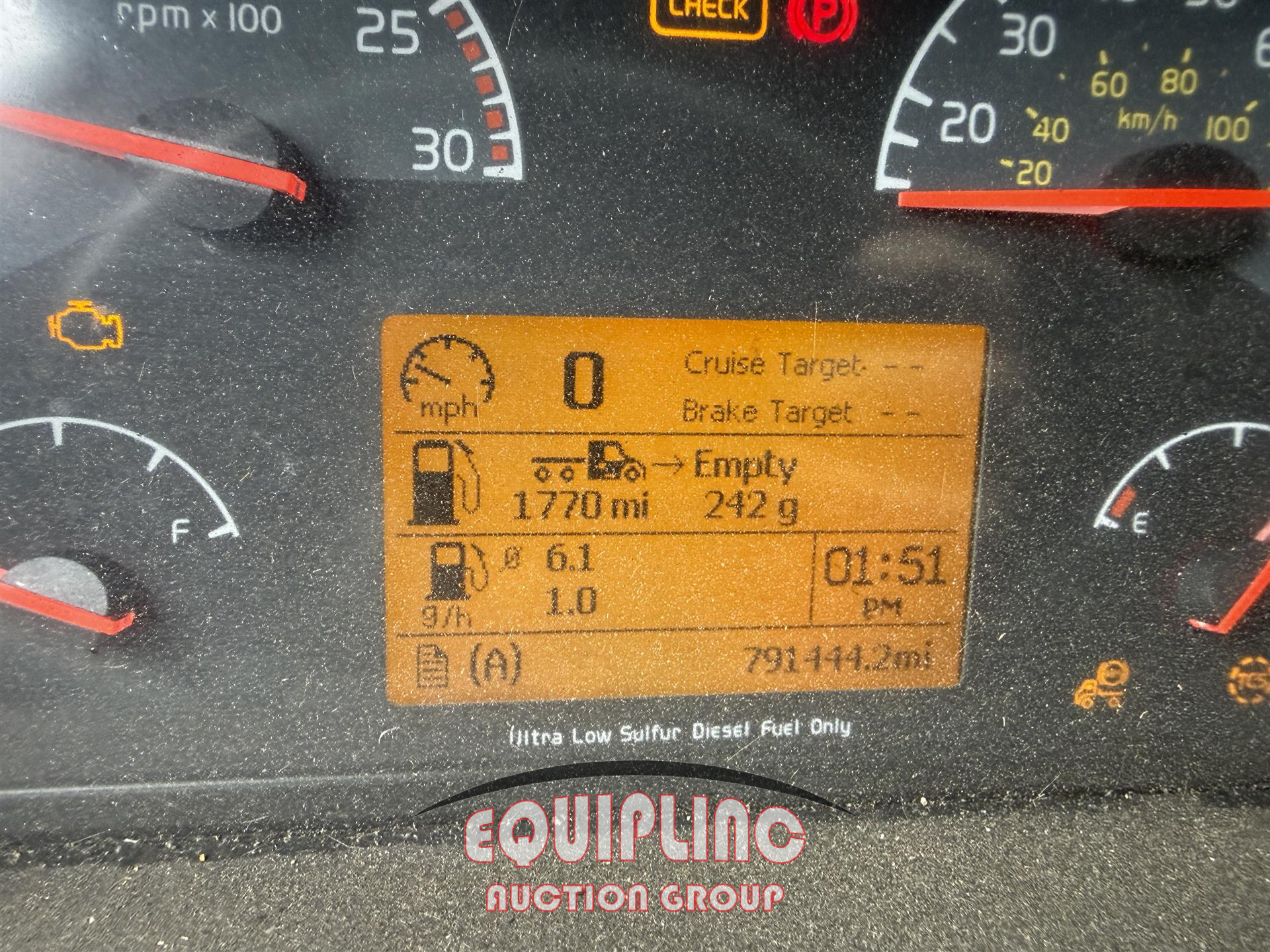 2015 Volvo VNL