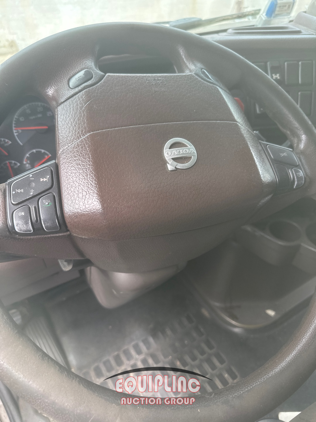 2016 Volvo VNL