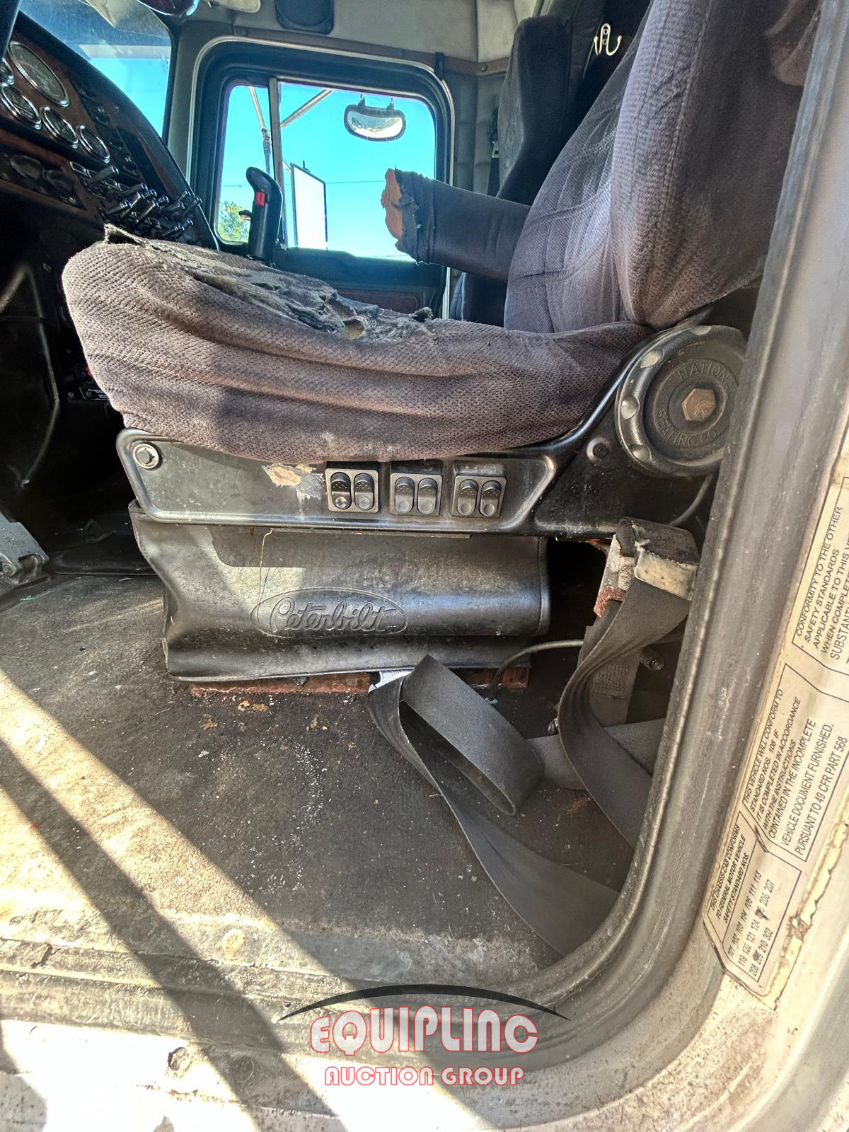2001 Peterbilt 379