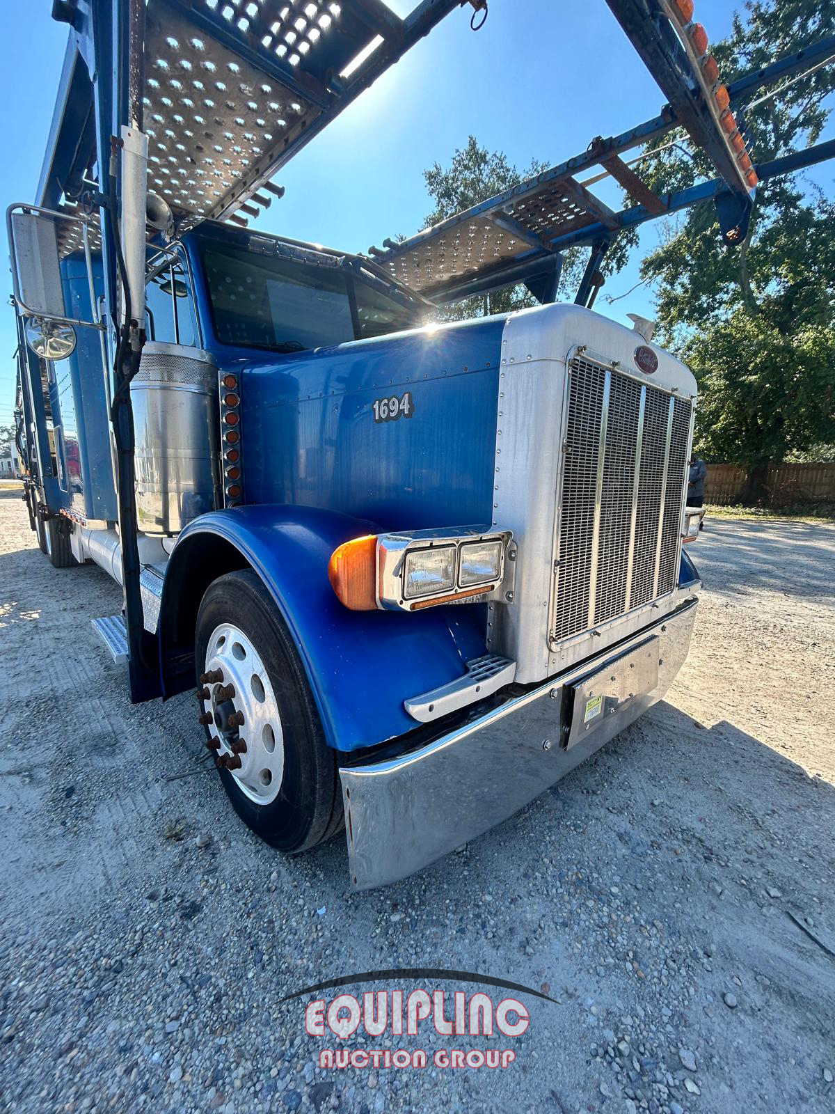 2001 Peterbilt 379
