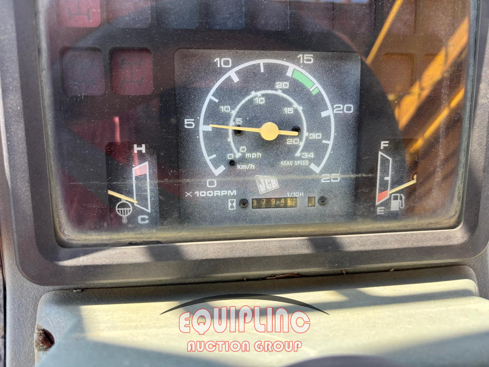 2001 JCB 506
