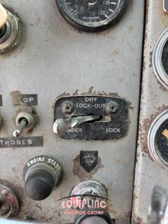 1996 Ford 8000