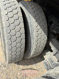 1996 Ford 8000