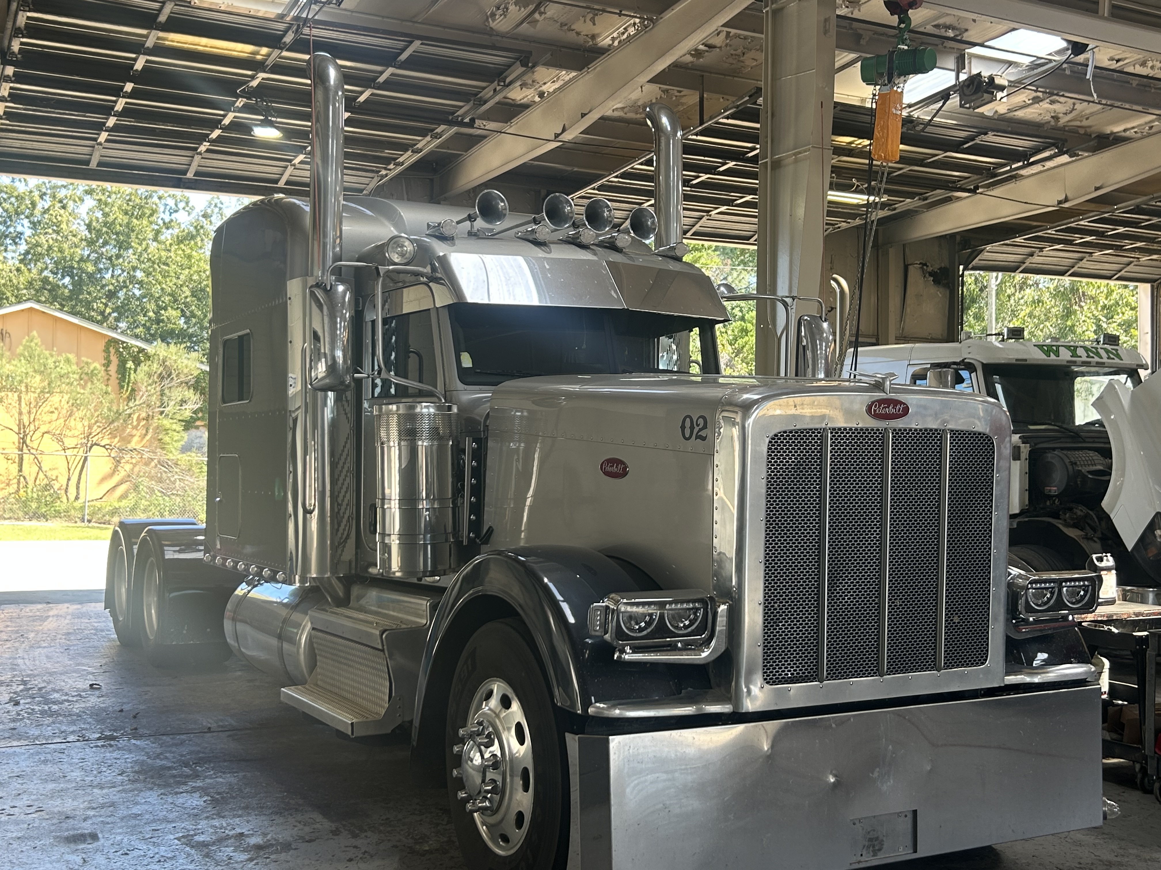 2020 Peterbilt 389