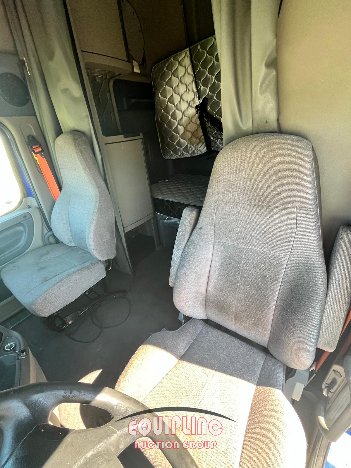 2019 Freightliner CASCADIA