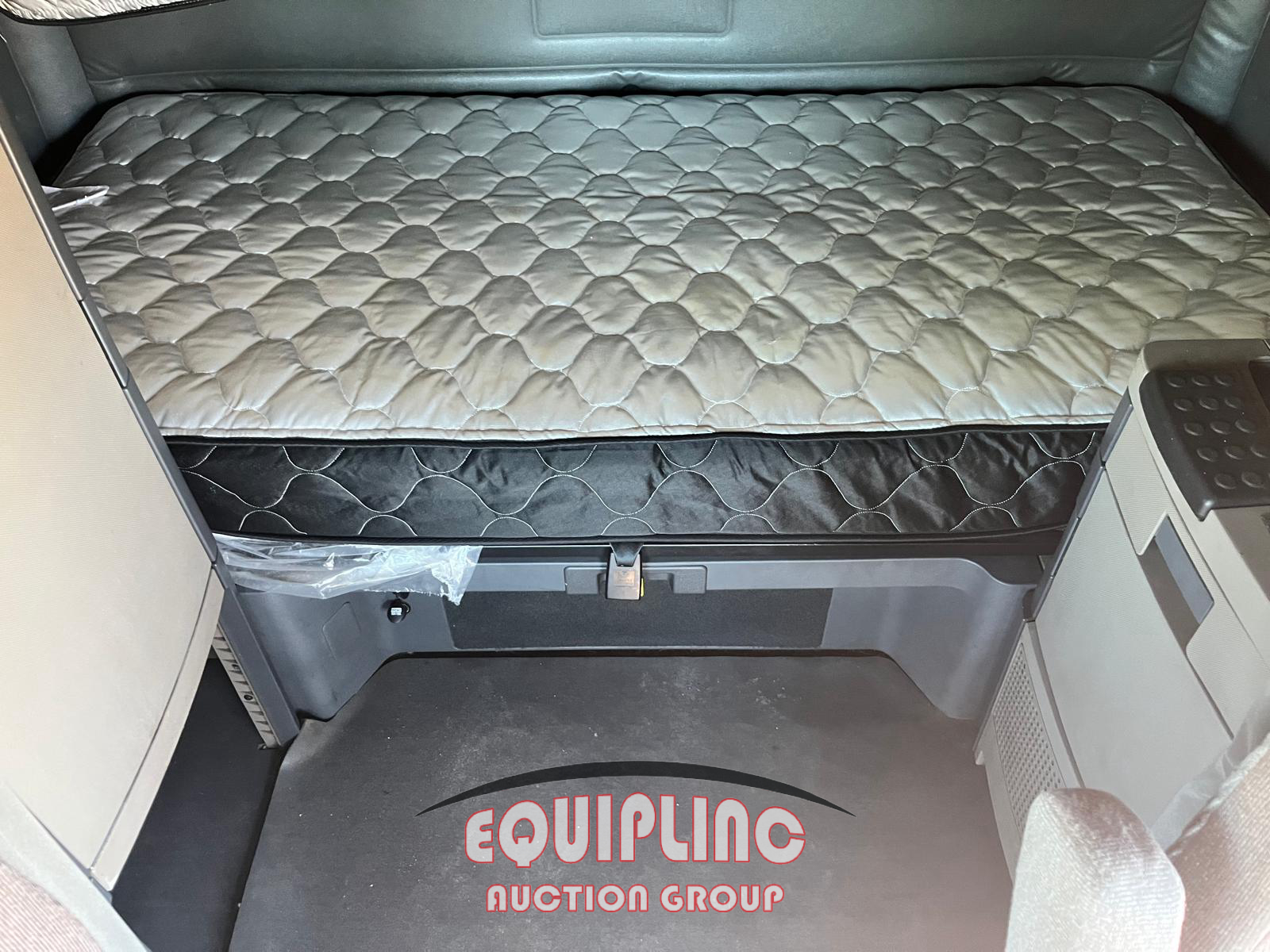 2019 Freightliner CASCADIA
