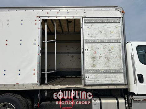 2015 Freightliner M2