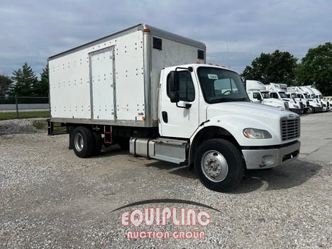 2015 Freightliner M2