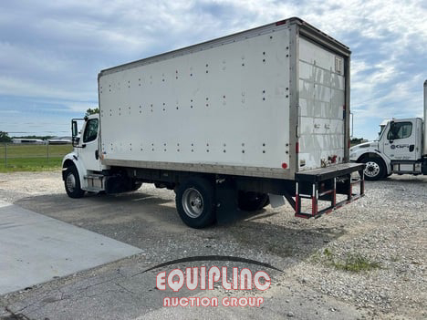 2015 Freightliner M2