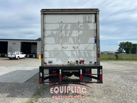 2015 Freightliner M2